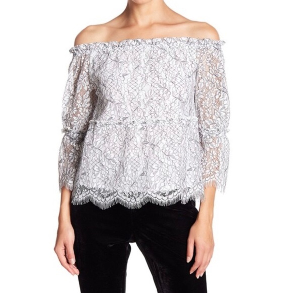 Cupcakes & Cashmere Off The Shoulder Lace Top  S